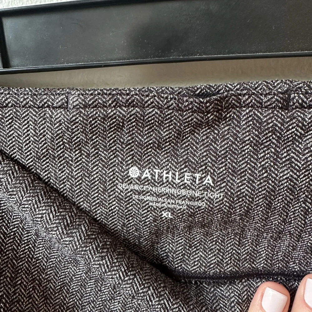 Athleta Hereingbone Gray Women's Pants - Picture 5 of 5